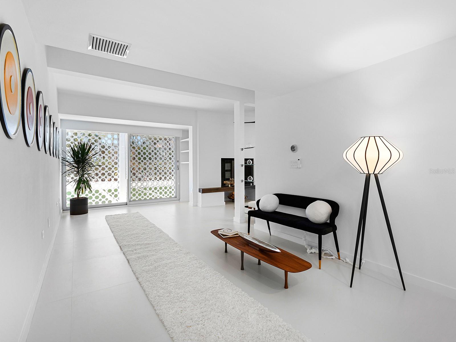 SANDERLING CLUB - Residential