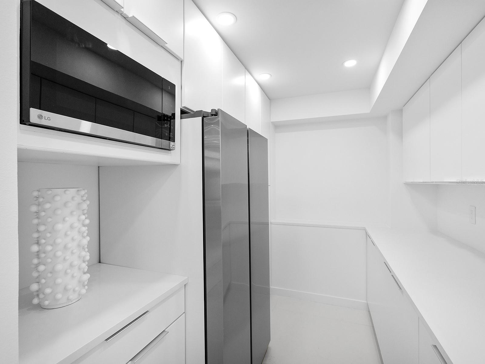 SANDERLING CLUB - Residential