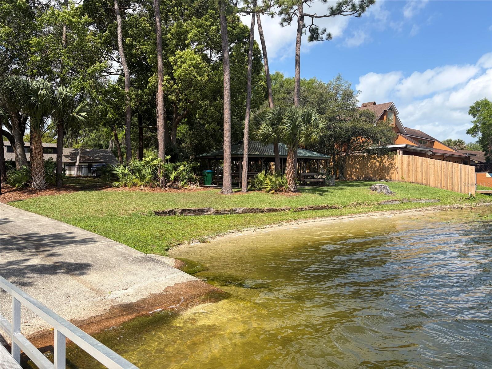 COLUMBUS HARBOR - Residential