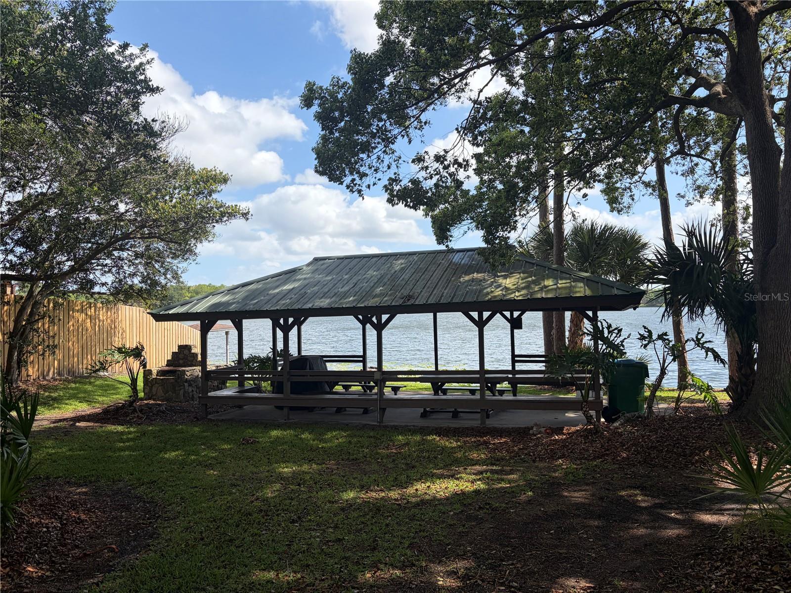 COLUMBUS HARBOR - Residential