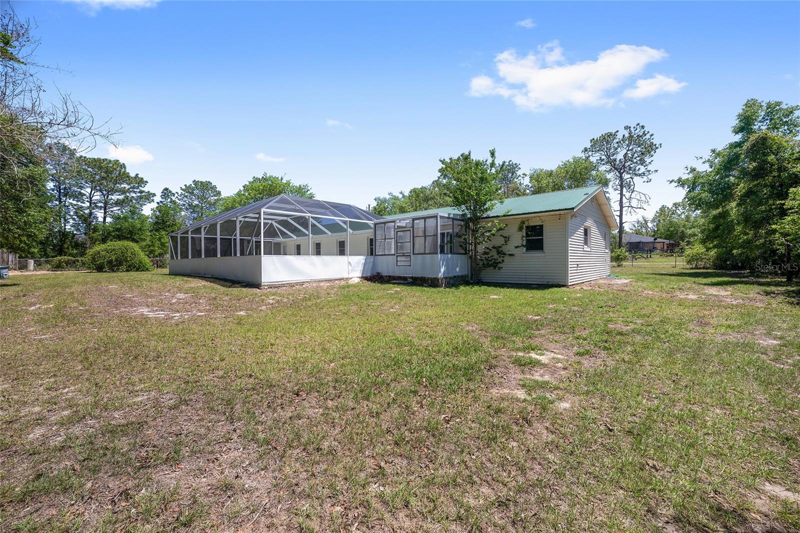 RAINBOW PARK - Residential