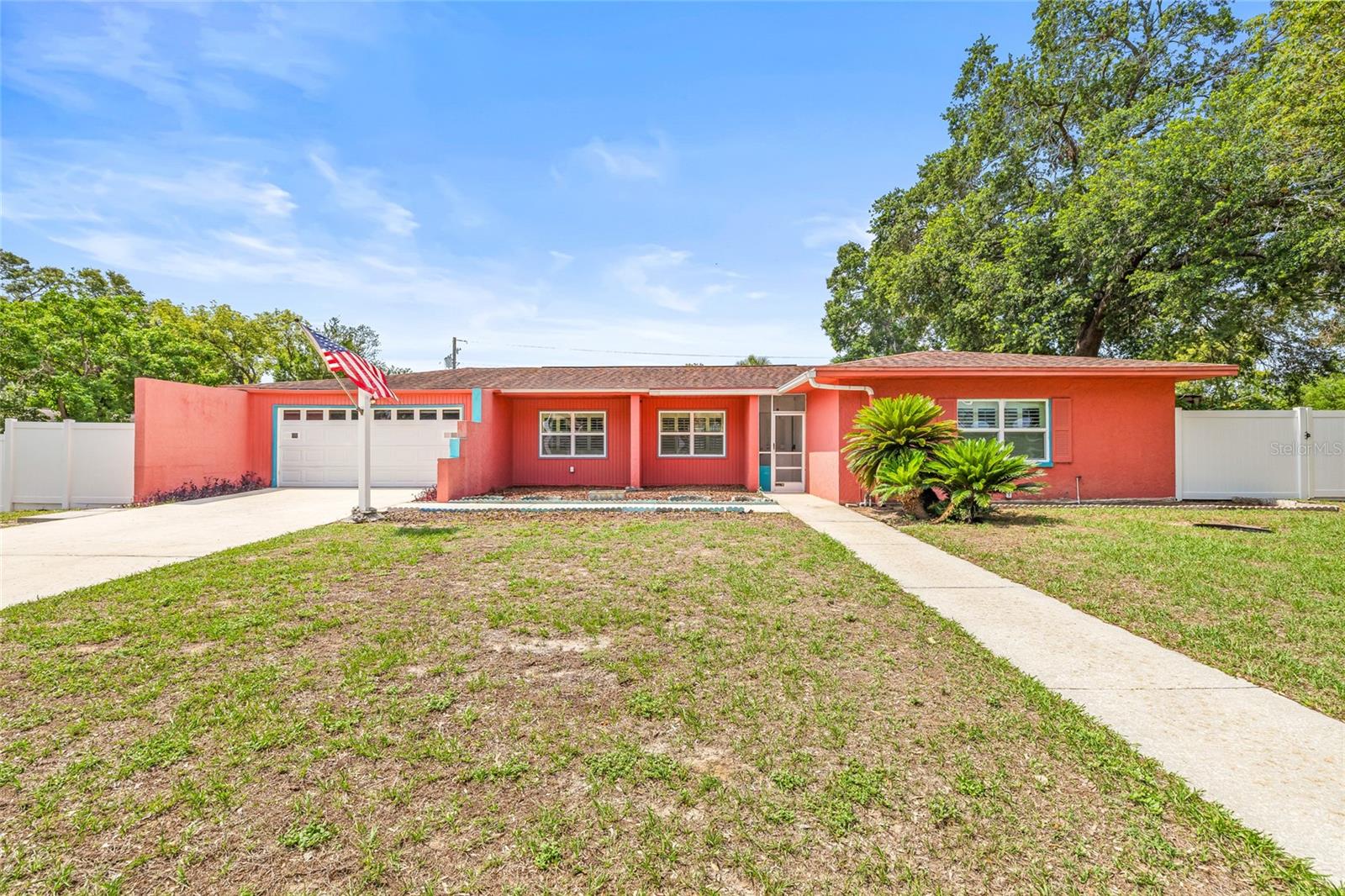 603 ROYAL CREST DRIVE DRIVE