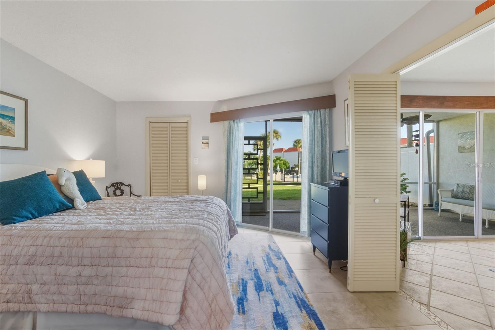 WESTBAY COVE SOUTH - Residential