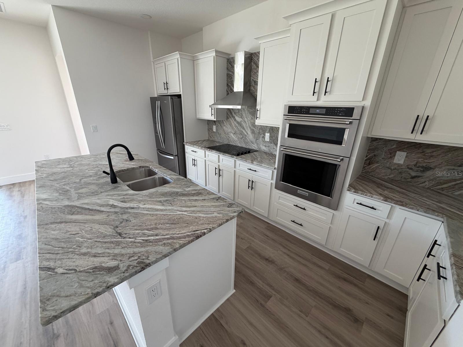 13 LATEEN SAIL DRIVE