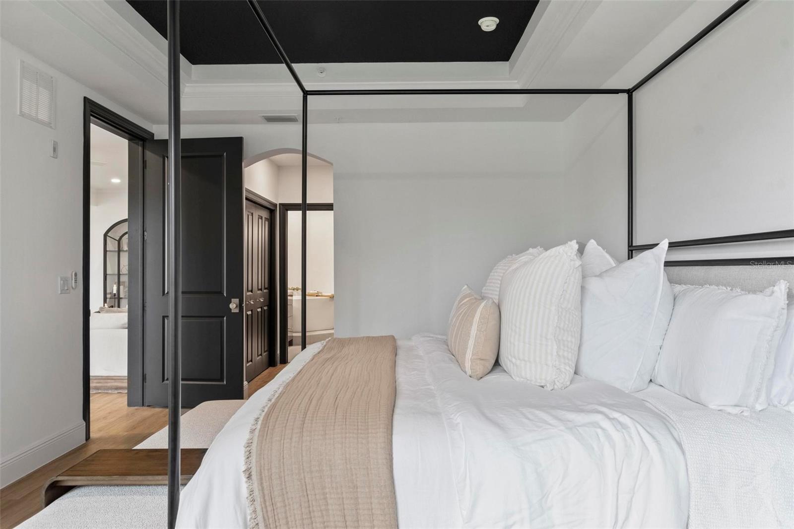 GRAND VISTA CONDO/GRAND HAVEN - Residential