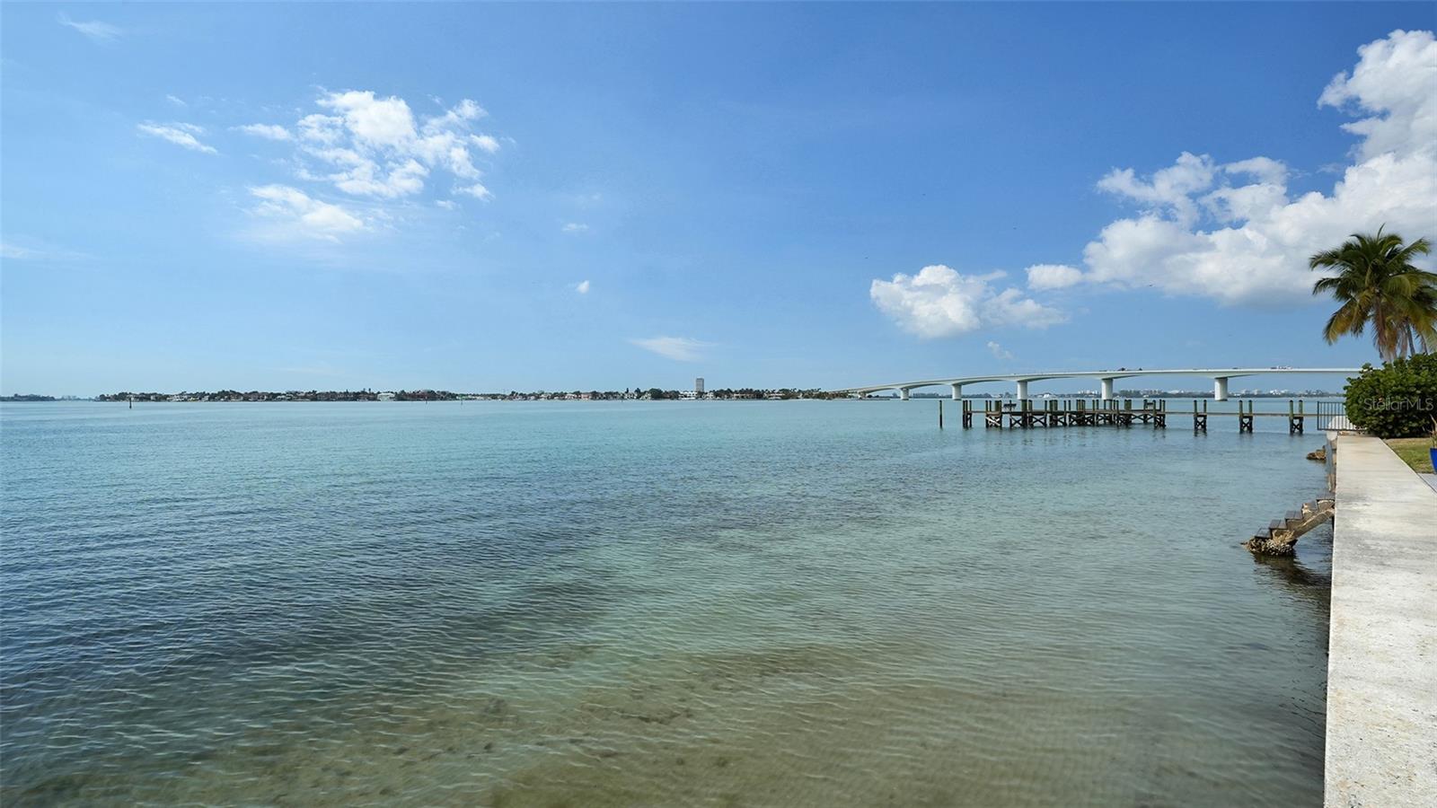 HARBOR HOUSE SOUTH - Residential