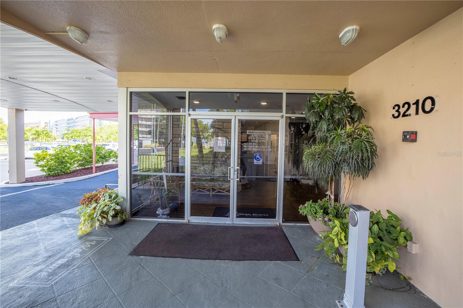 TOWN SHORES OF GULFPORT - Residential