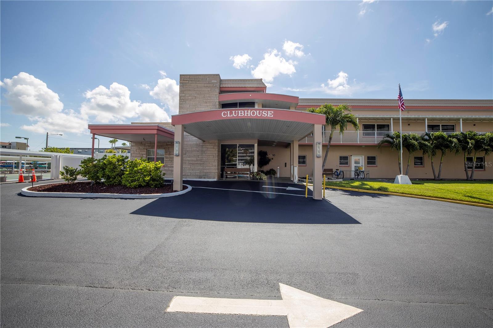 TOWN SHORES OF GULFPORT - Residential