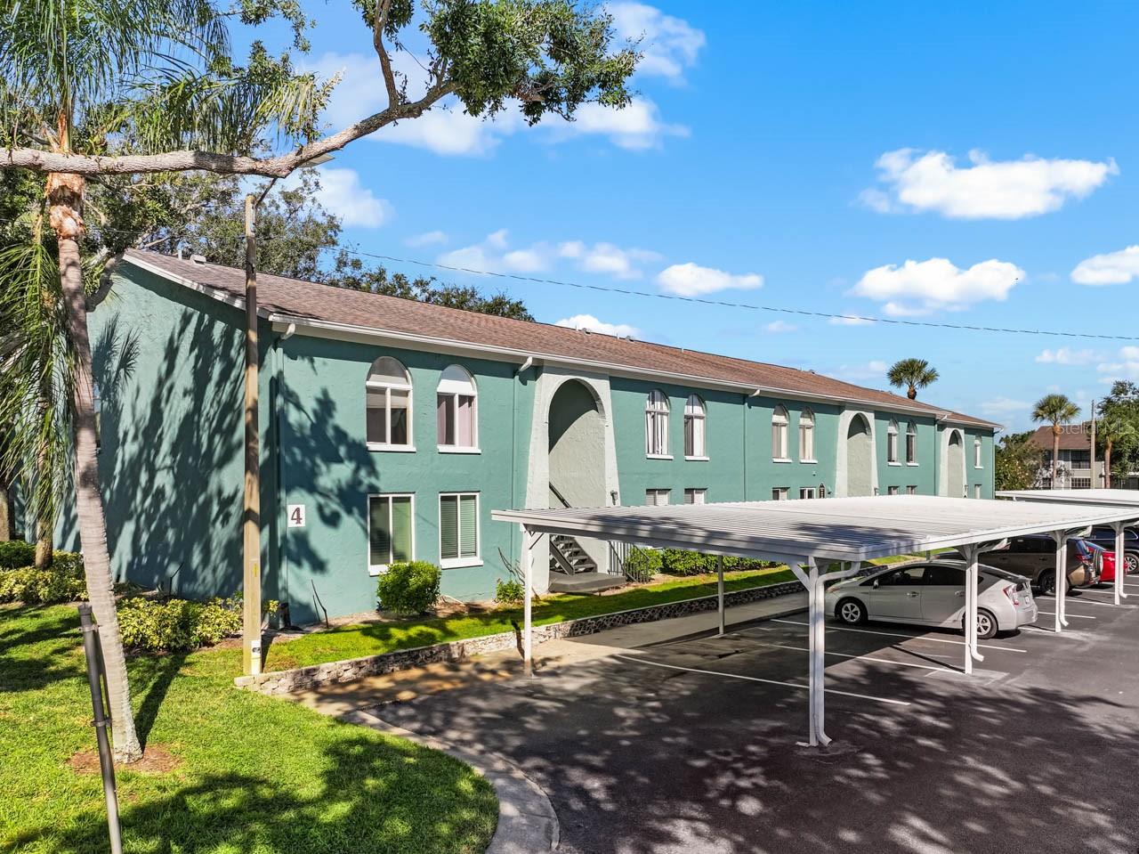 WINDWARD POINTE ST PETERSBURG - Residential
