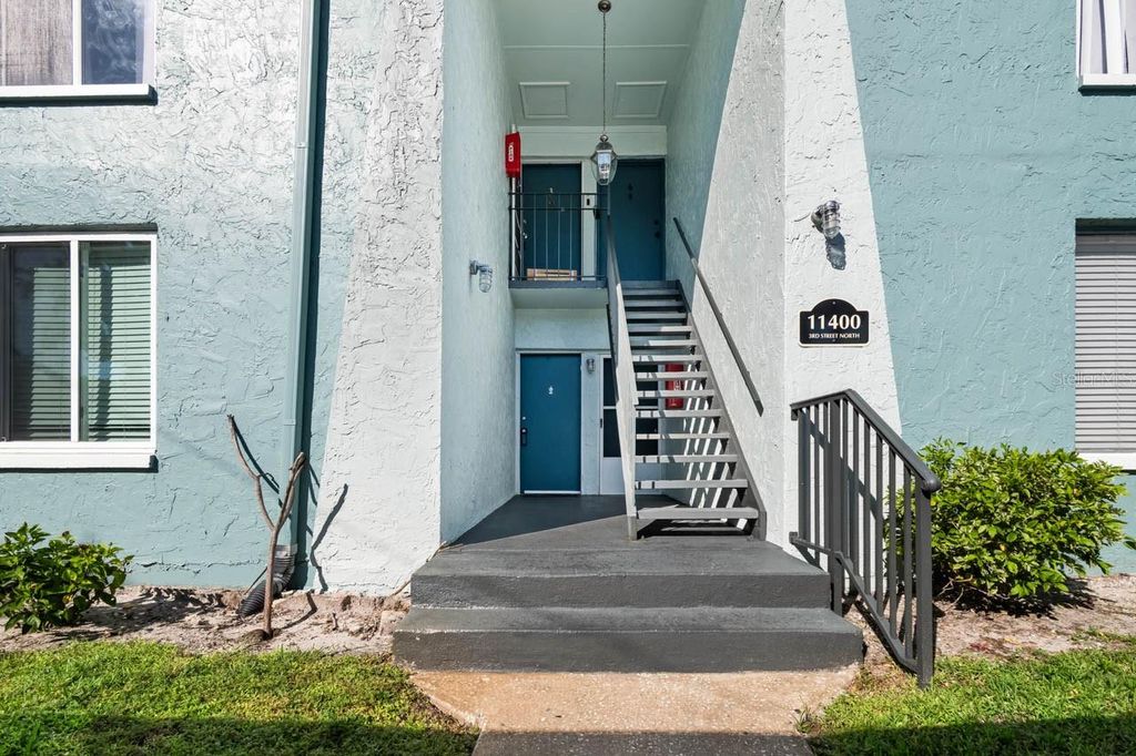 Photo of 11400 3rd Street N #1, St Petersburg, FL 33716 (MLS # TB8438158)