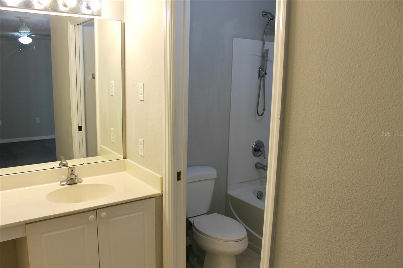 CLUB CORTILE PH 08 A CONDO - Residential Lease