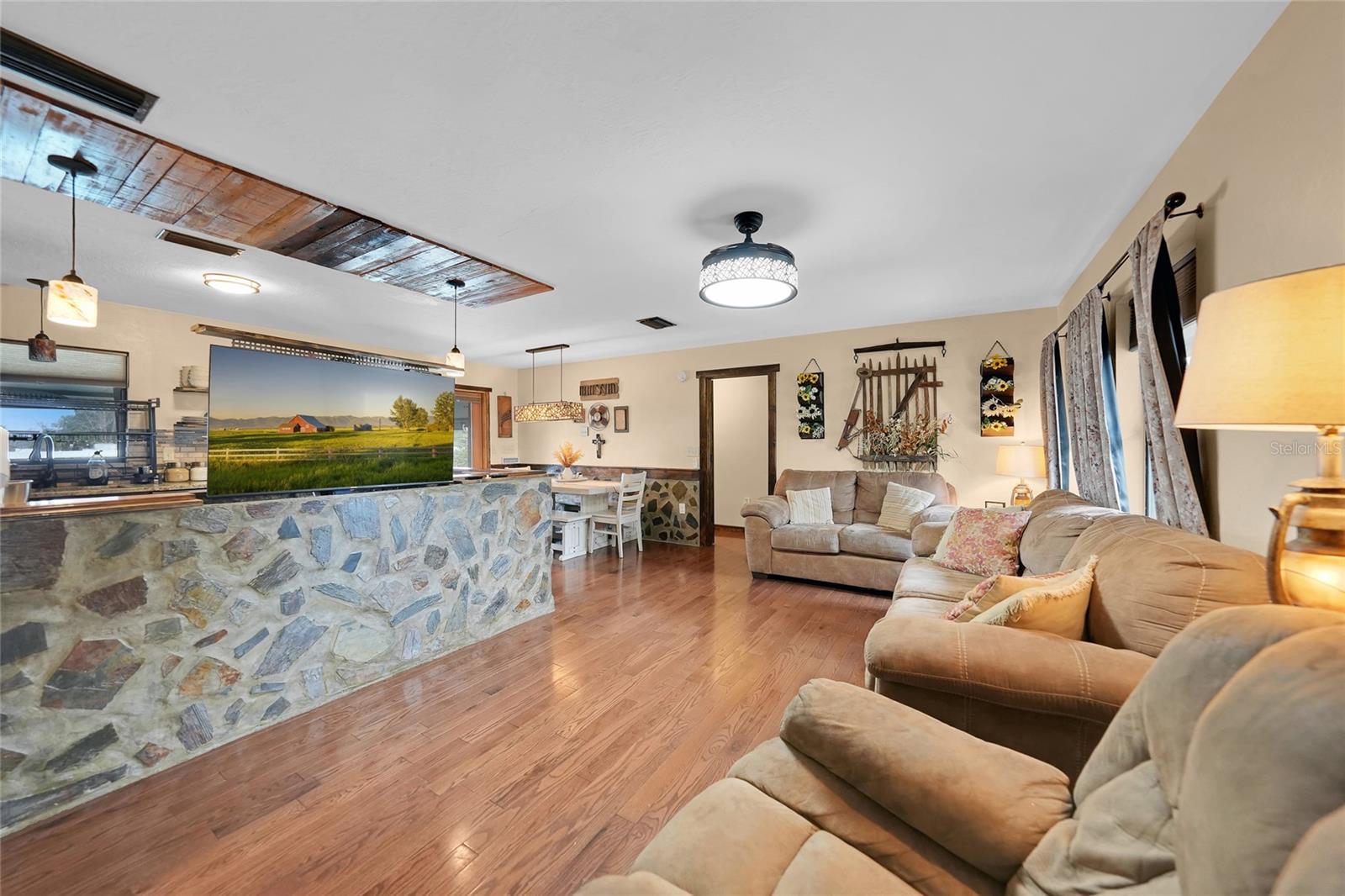 SAN JOSE ESTATES - Residential