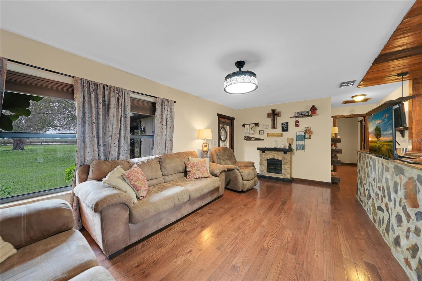 SAN JOSE ESTATES - Residential