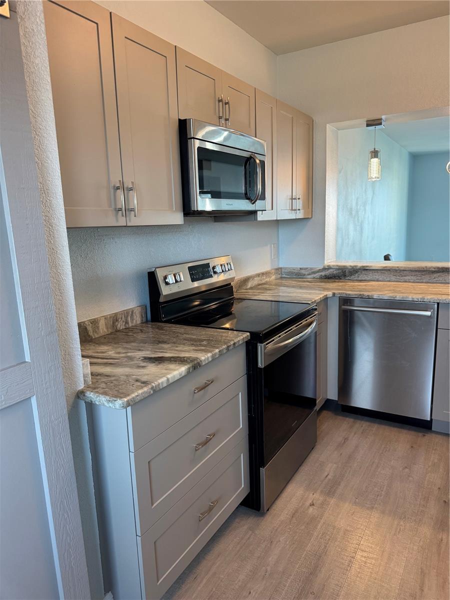 HARBOURSIDE CONDO - Residential Lease