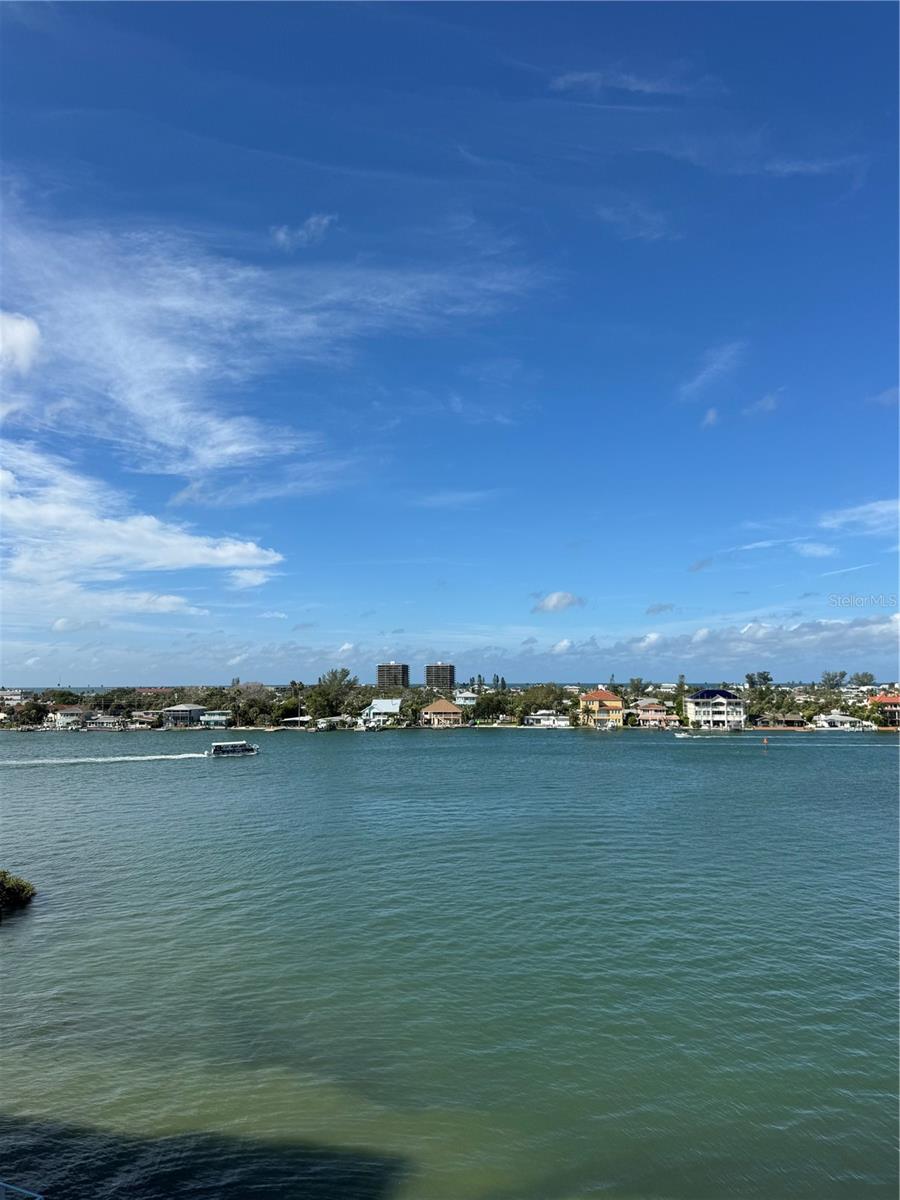 HARBOURSIDE CONDO - Residential Lease