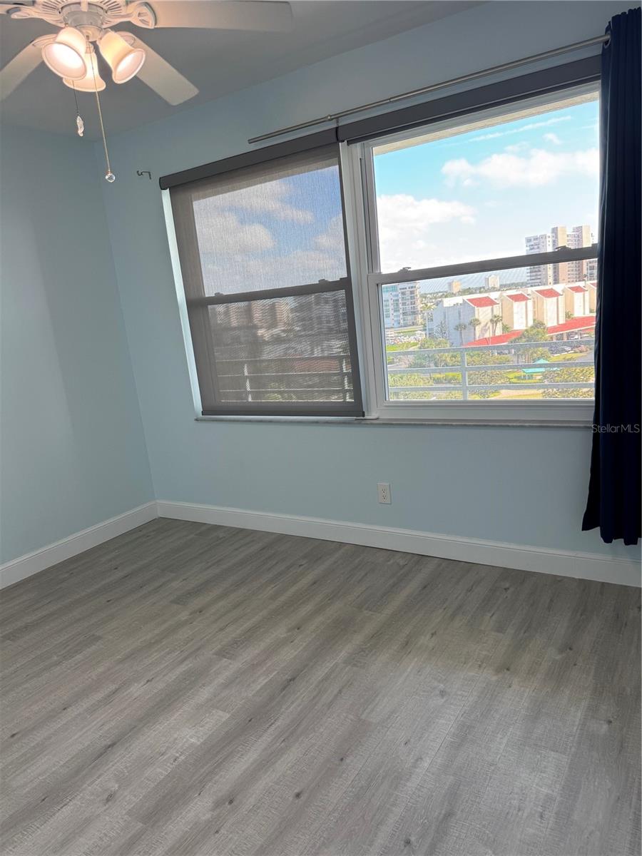 HARBOURSIDE CONDO - Residential Lease