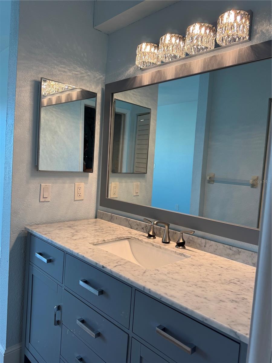 HARBOURSIDE CONDO - Residential Lease