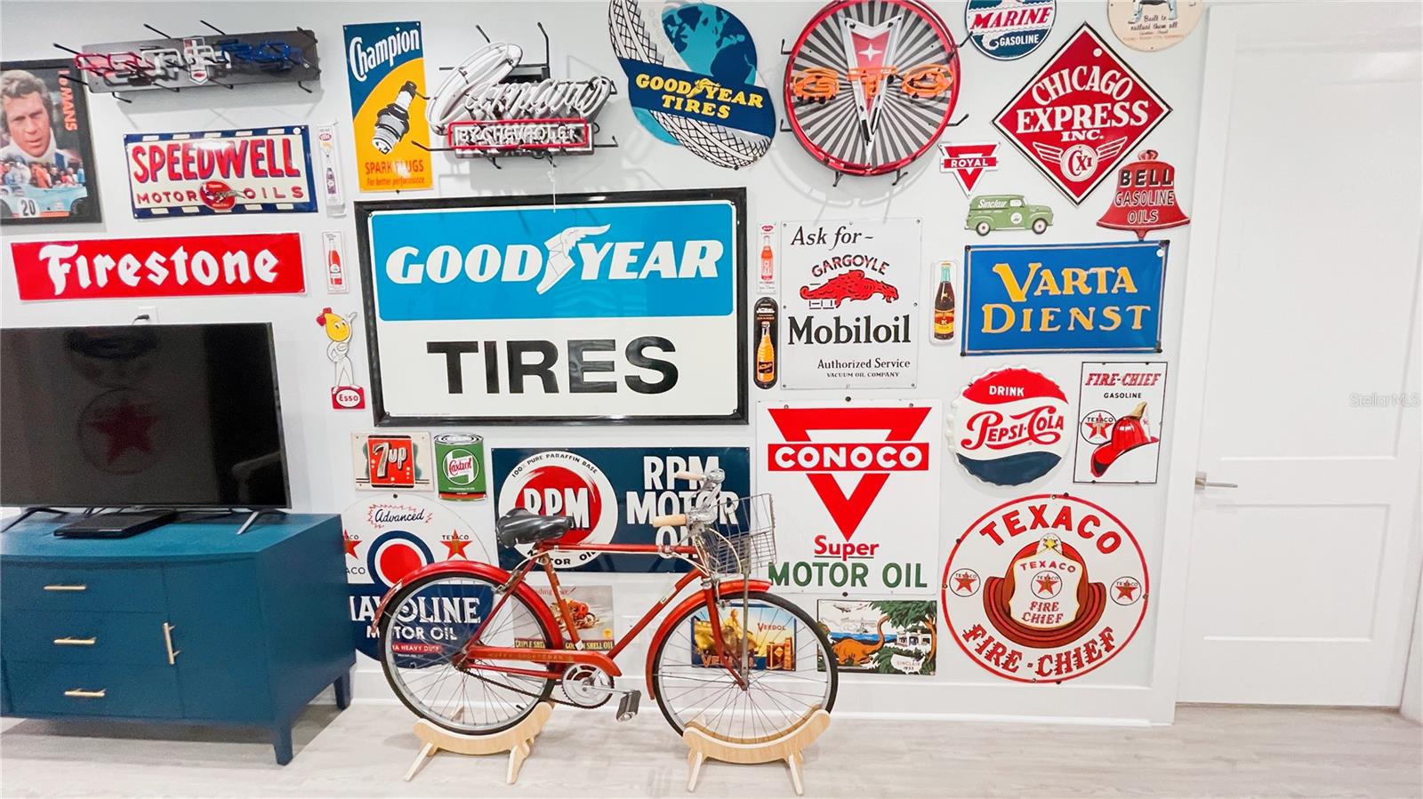 REUNION - LIBERTY BLUFF - Residential