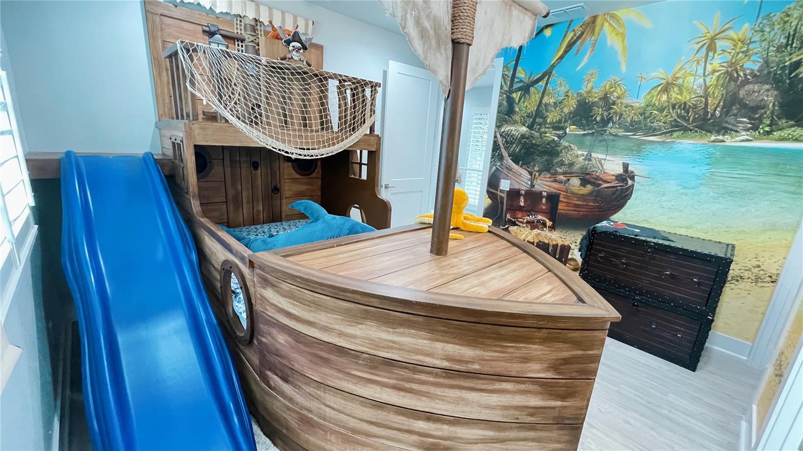 REUNION - LIBERTY BLUFF - Residential