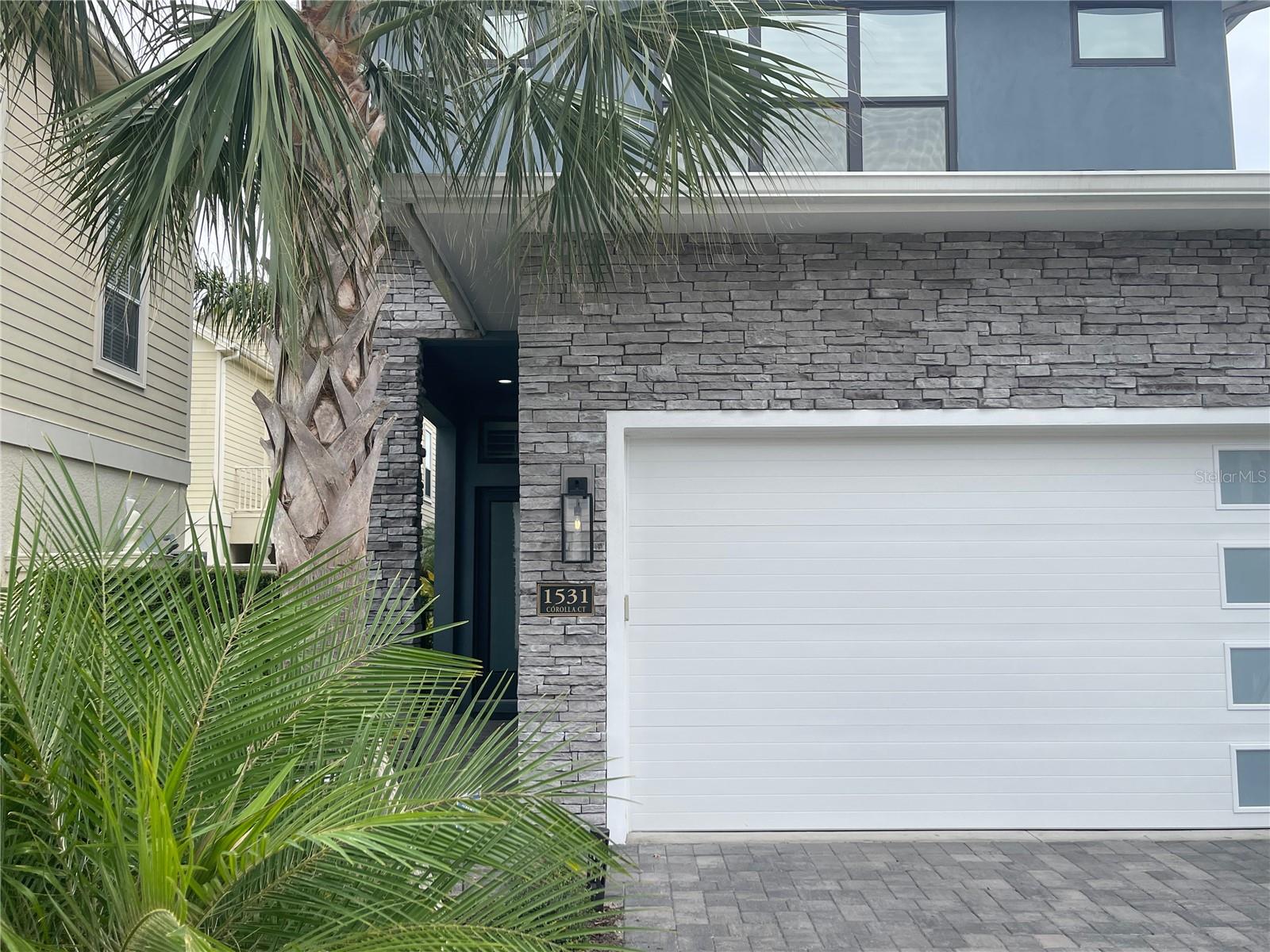 REUNION - LIBERTY BLUFF - Residential