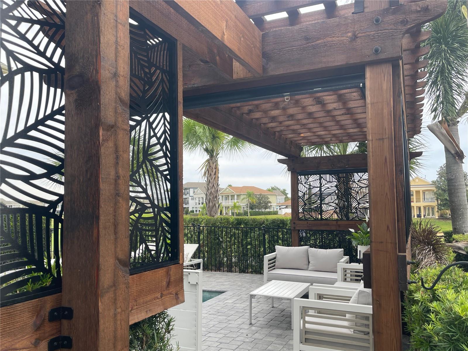 REUNION - LIBERTY BLUFF - Residential