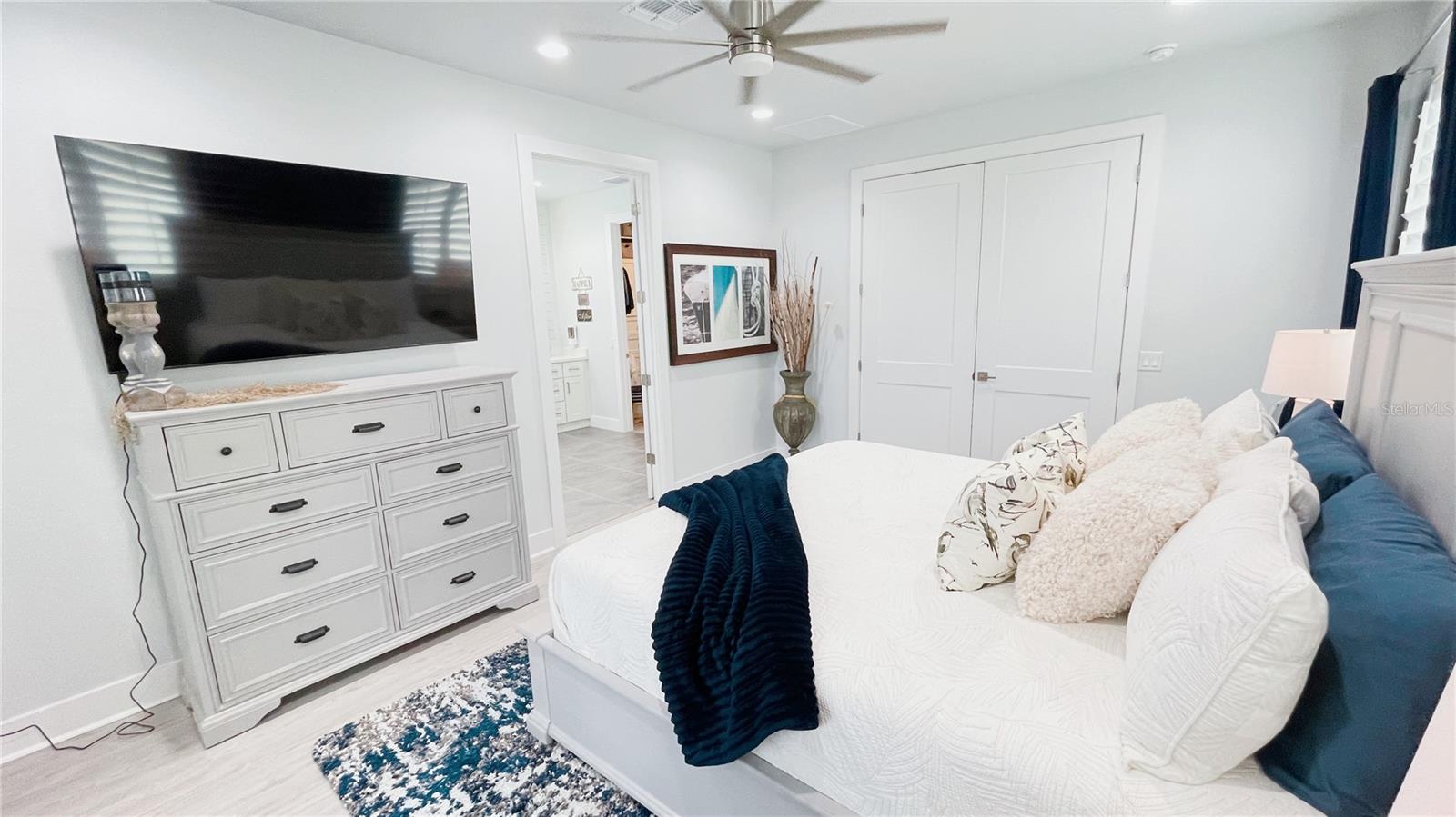 REUNION - LIBERTY BLUFF - Residential