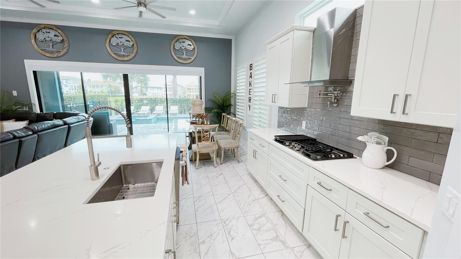 REUNION - LIBERTY BLUFF - Residential