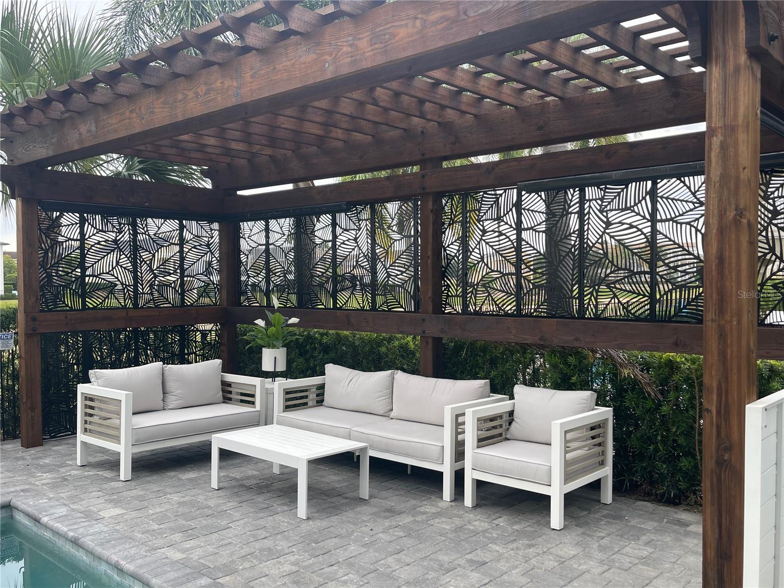 REUNION - LIBERTY BLUFF - Residential