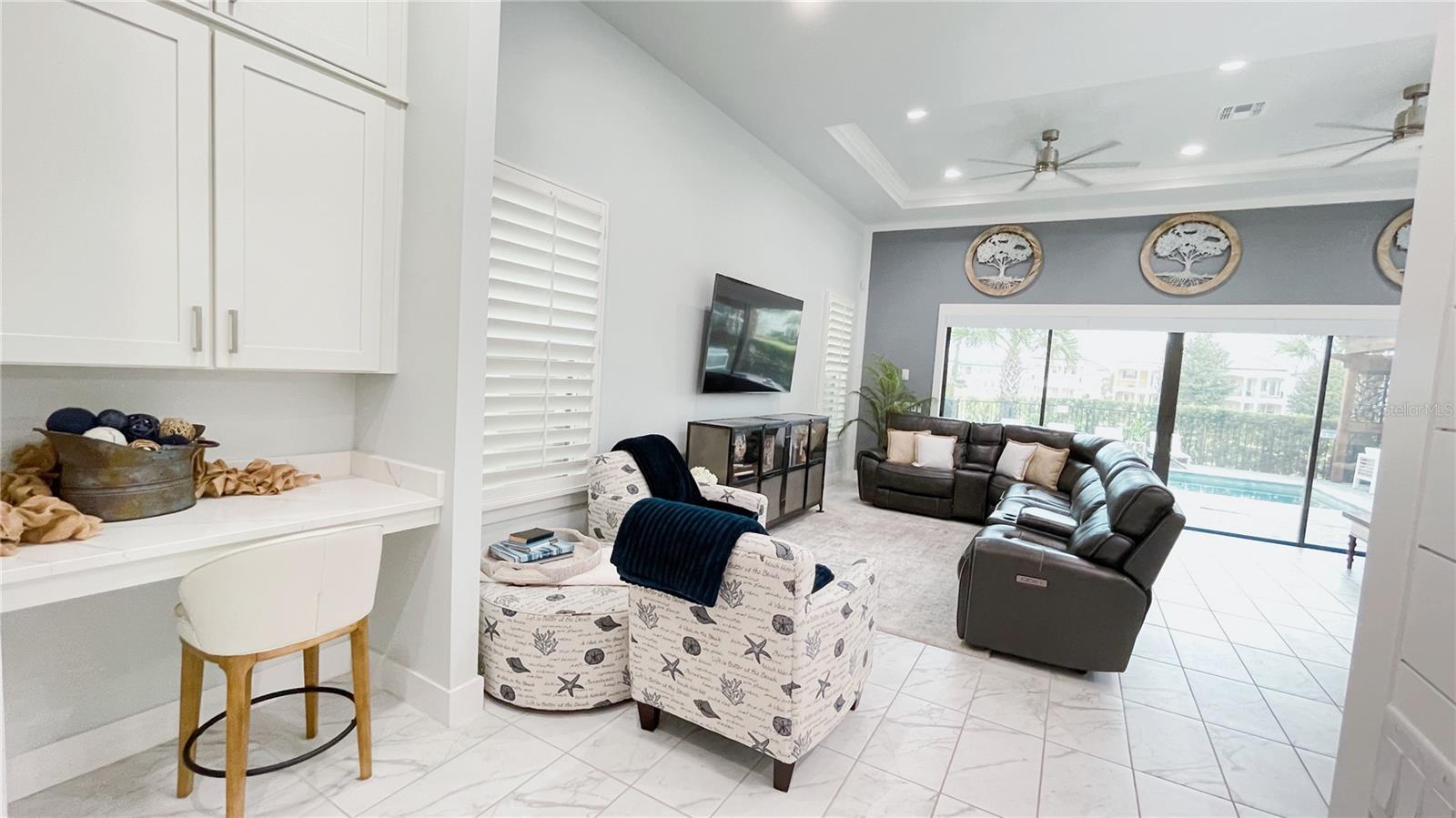 REUNION - LIBERTY BLUFF - Residential