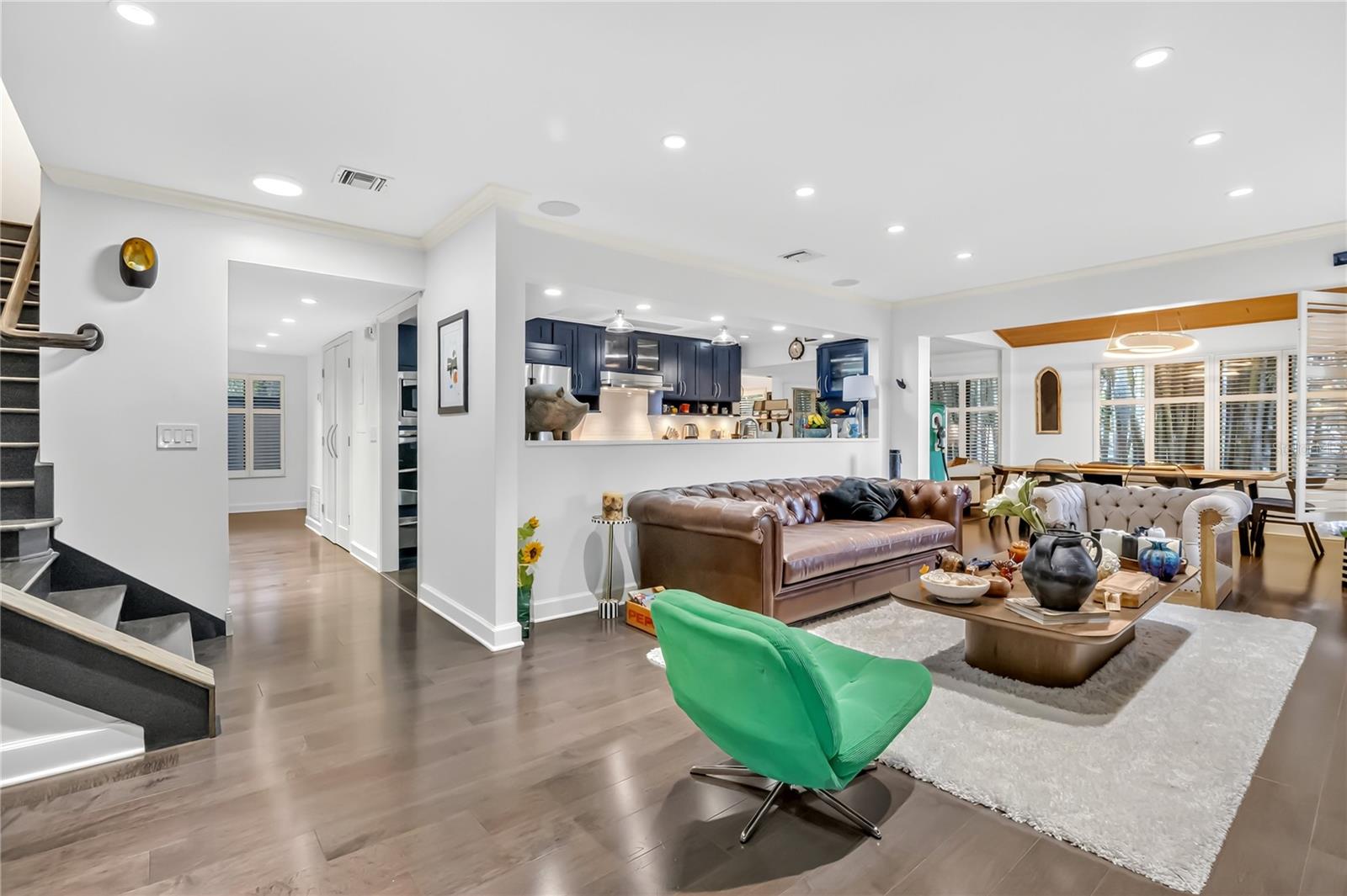 CHEROKEE PLACE CONDO PH 01 - Residential