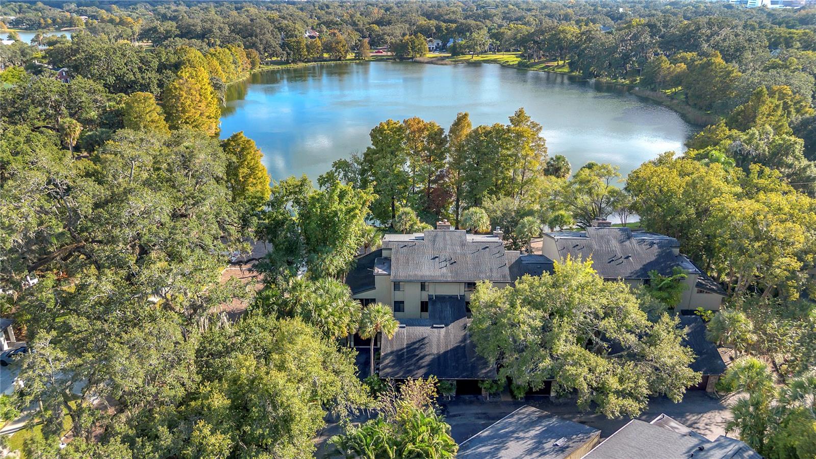 CHEROKEE PLACE CONDO PH 01 - Residential