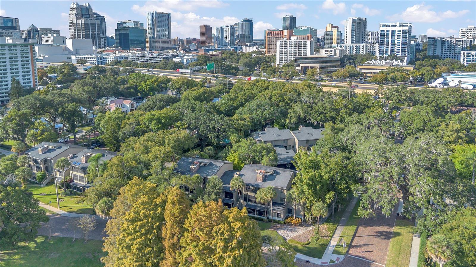 CHEROKEE PLACE CONDO PH 01 - Residential