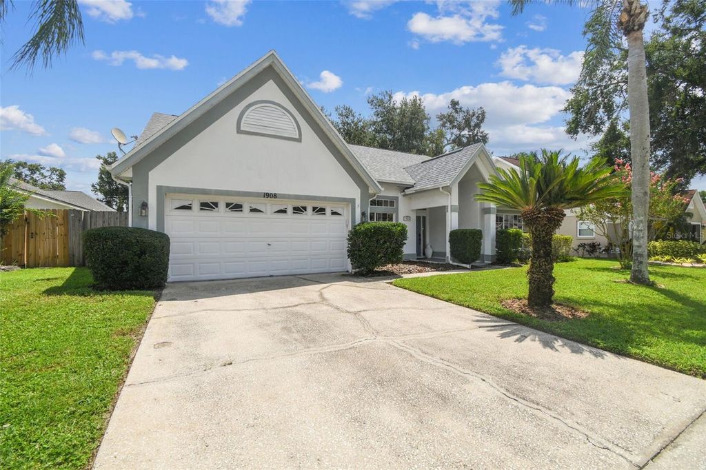 Photo of 1908 River Crossing Drive, Valrico, FL 33596 (MLS # TB8423352)