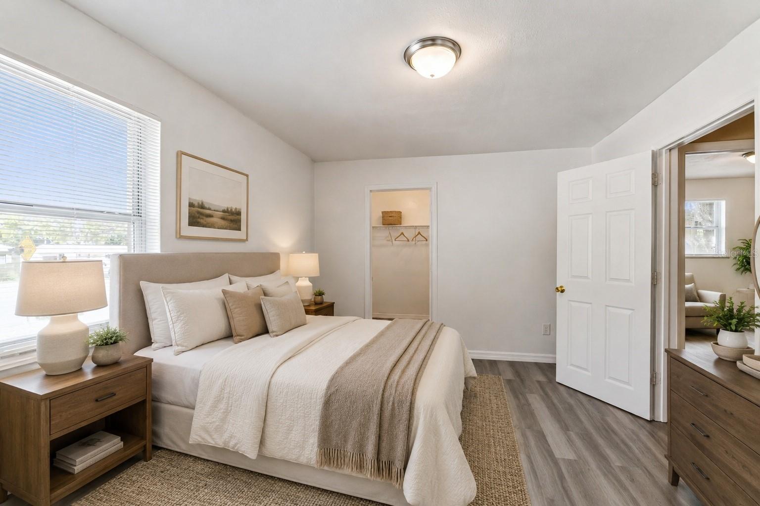 HILLCREST - Residential