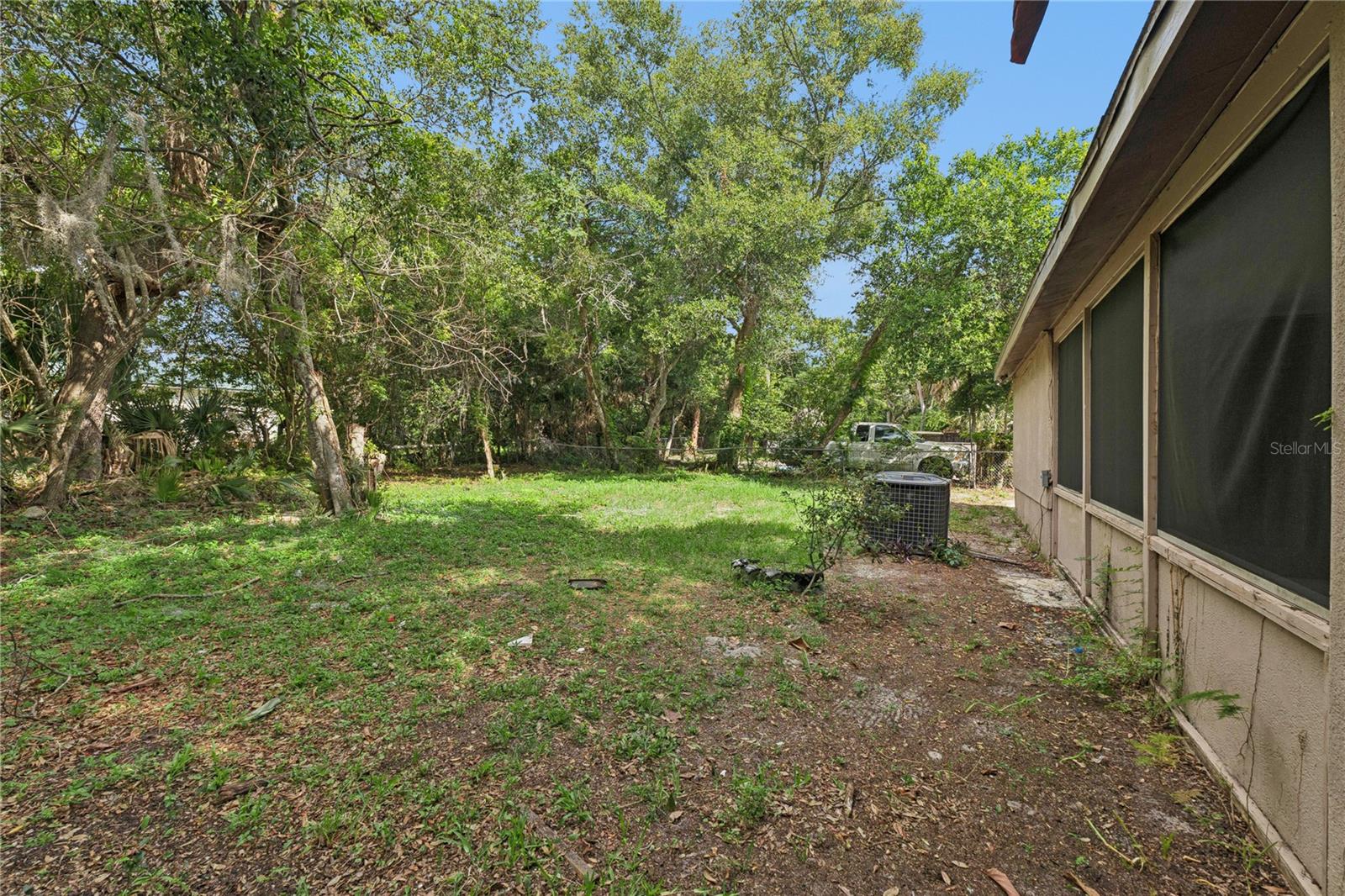 HILLCREST - Residential