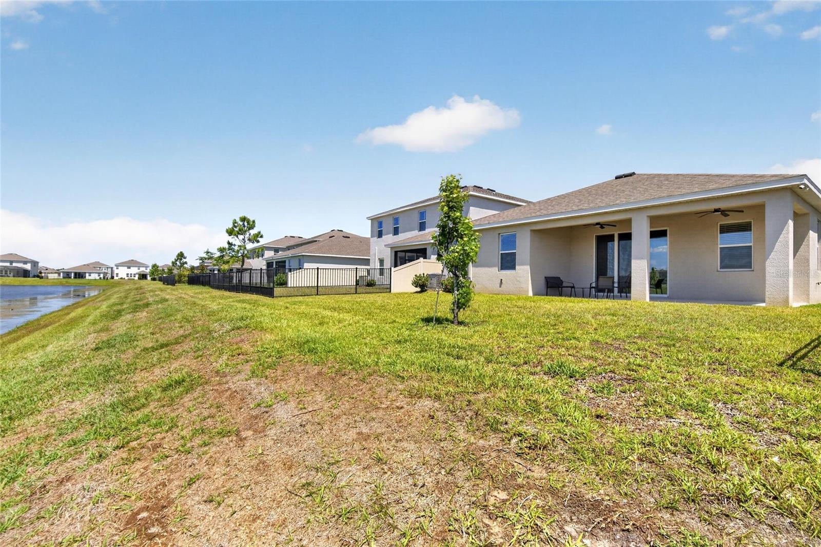 MANGROVE MANOR PH 1 - Residential