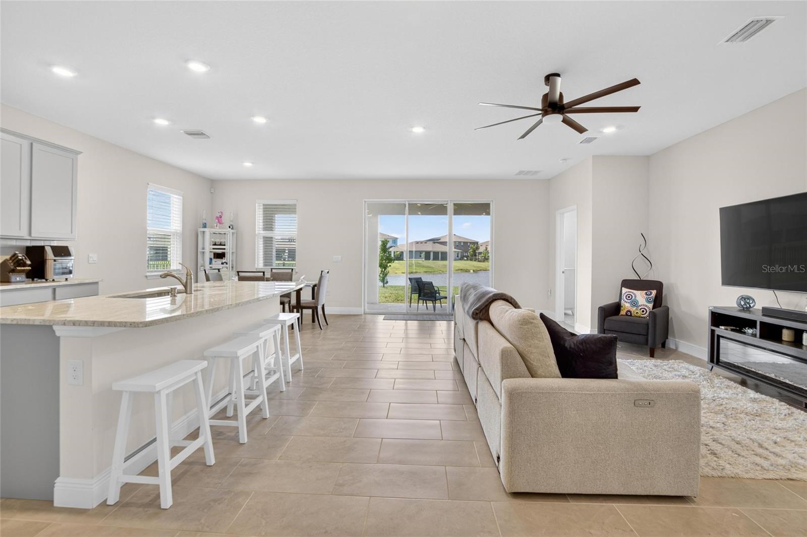 MANGROVE MANOR PH 1 - Residential