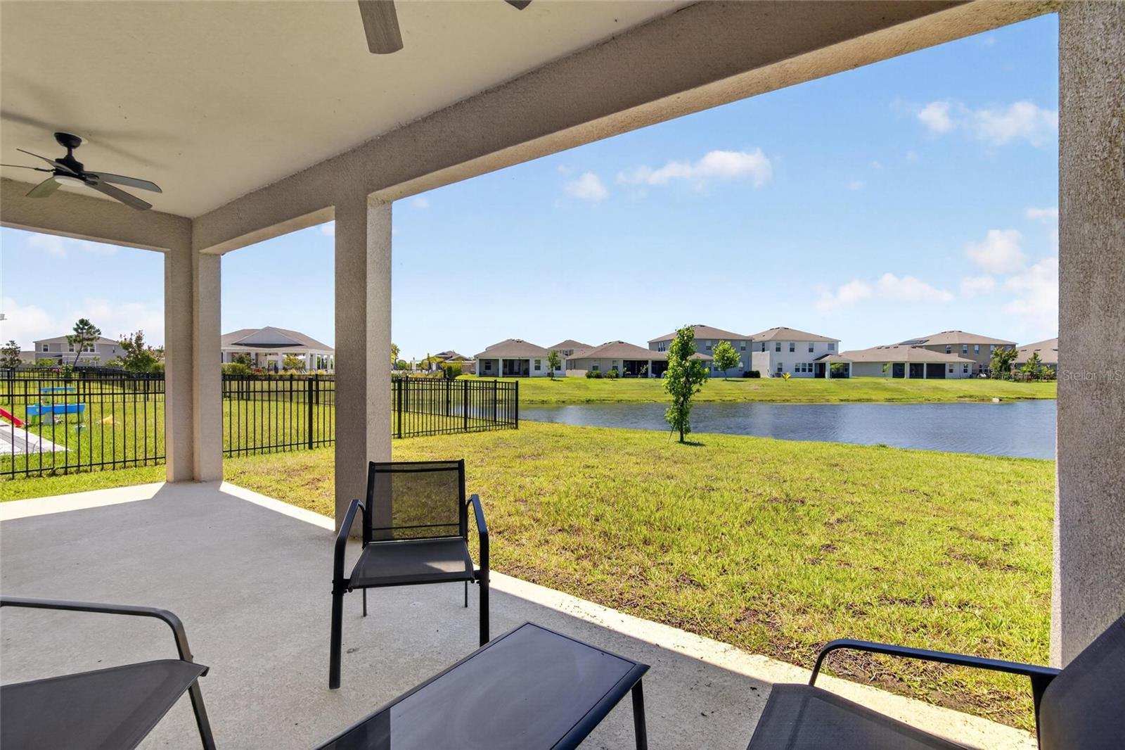 MANGROVE MANOR PH 1 - Residential