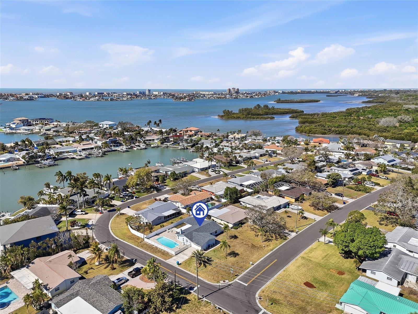 OAKHURST SHORES 2ND ADD - Residential