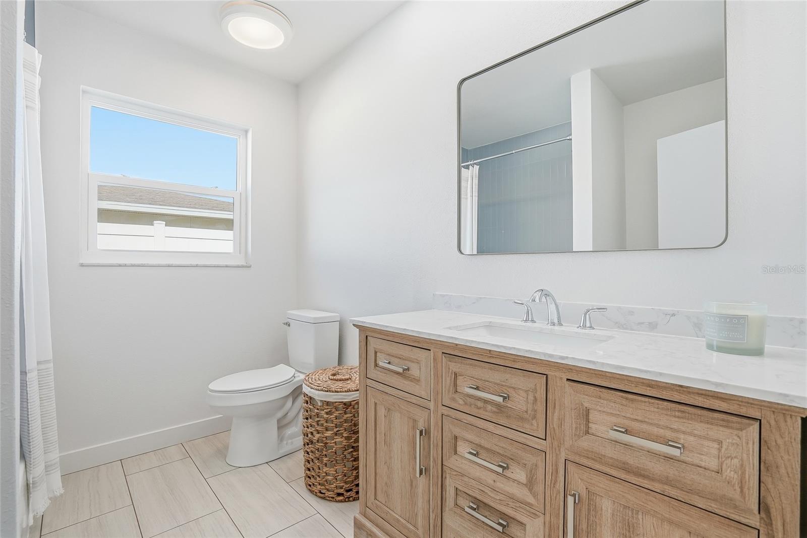 OAKHURST SHORES 2ND ADD - Residential