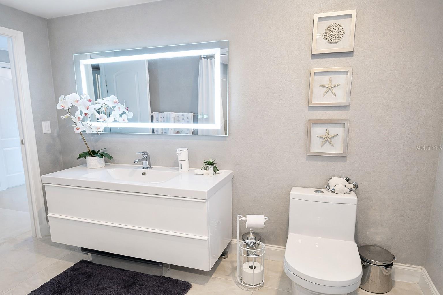 HERITAGE LAKE ESTATES - Residential