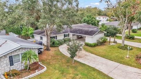 A home in LAKELAND