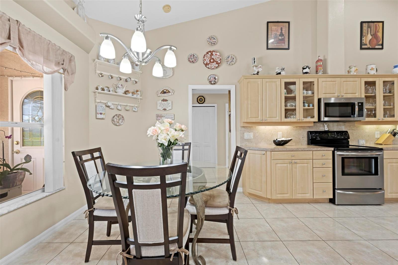 SPRING HILL - Residential