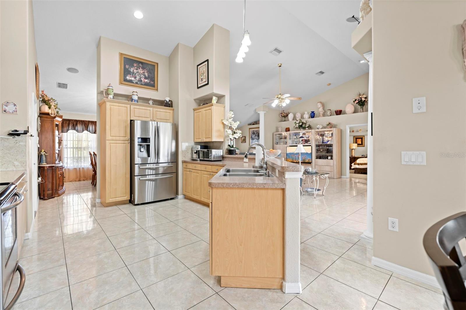 SPRING HILL - Residential