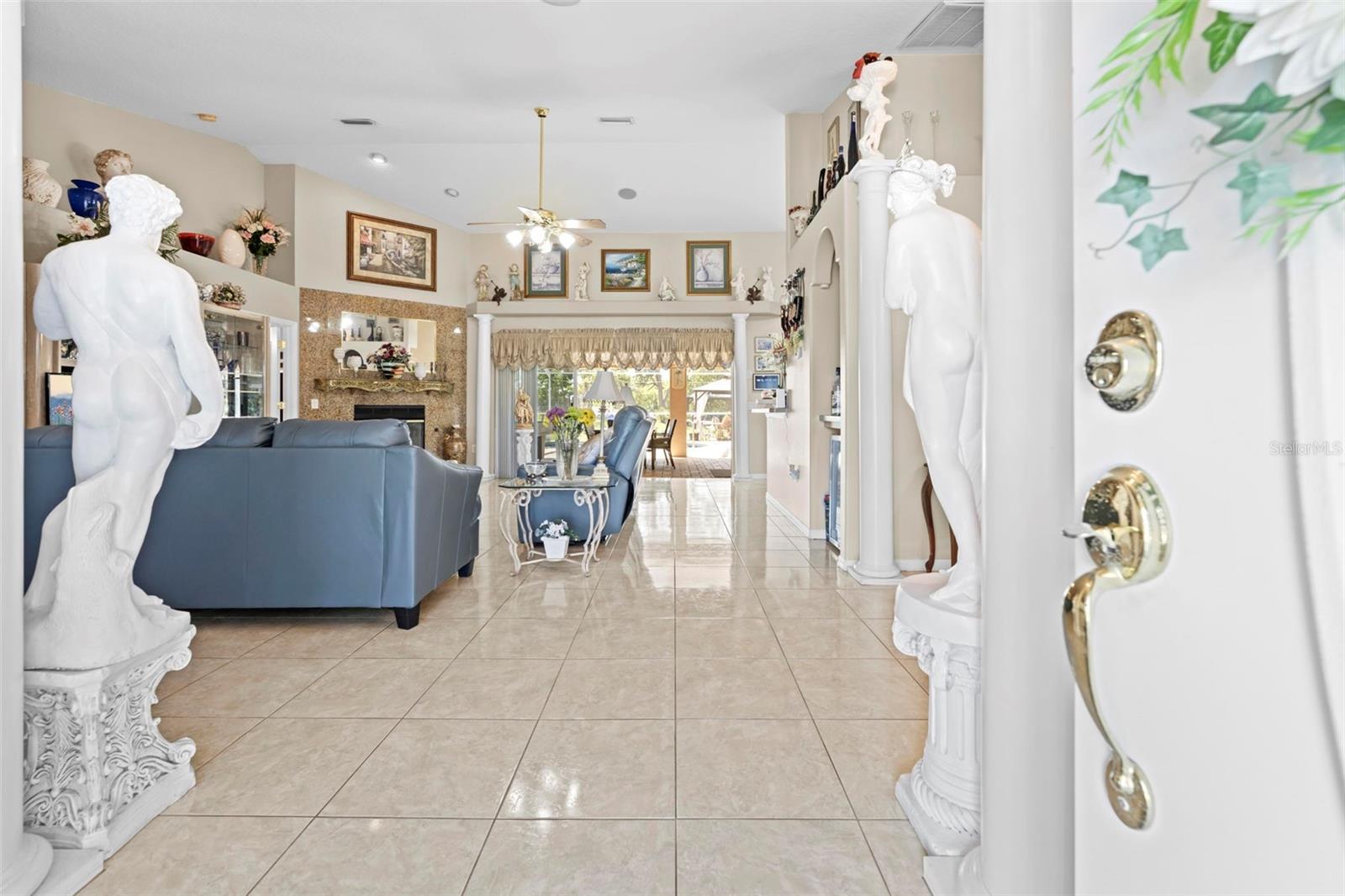 SPRING HILL - Residential