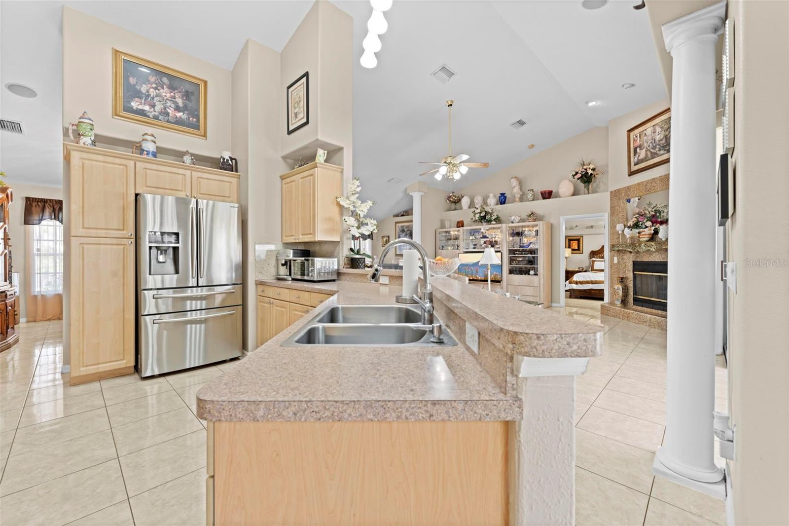 SPRING HILL - Residential