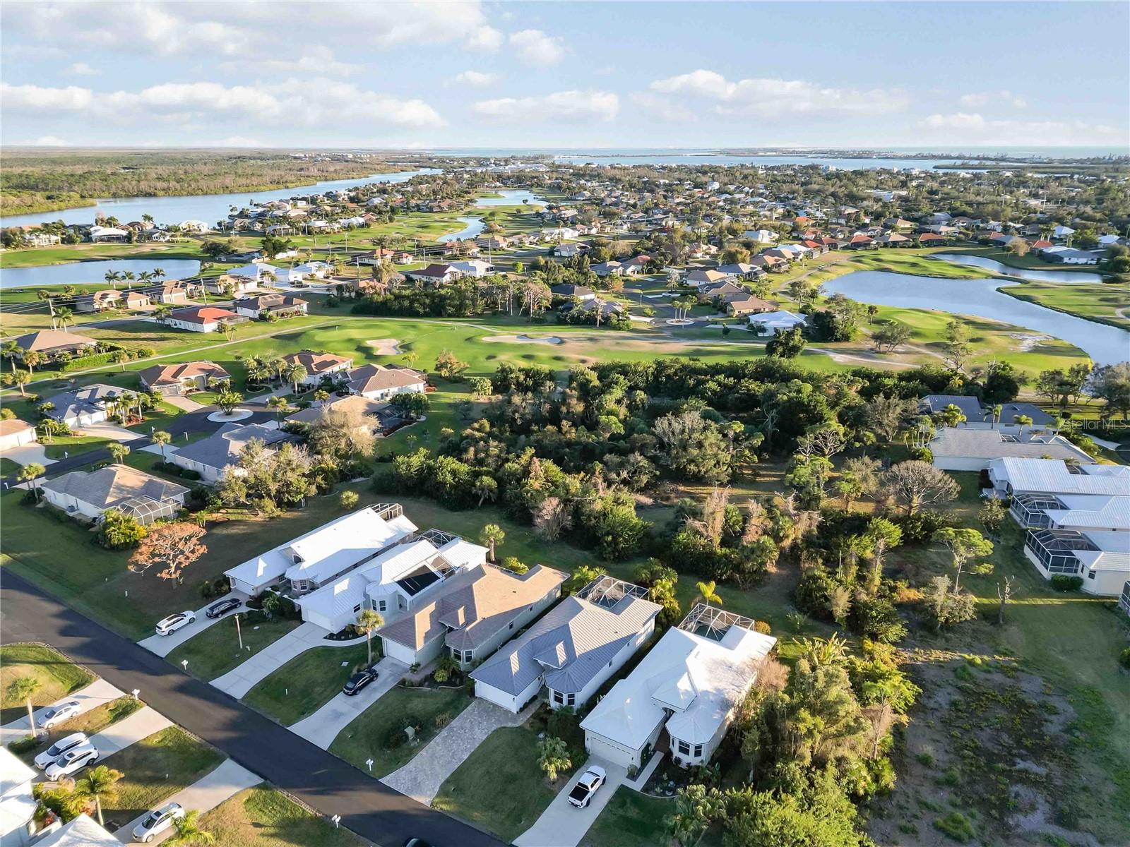 CAPE HAZE WINDWARD - Residential