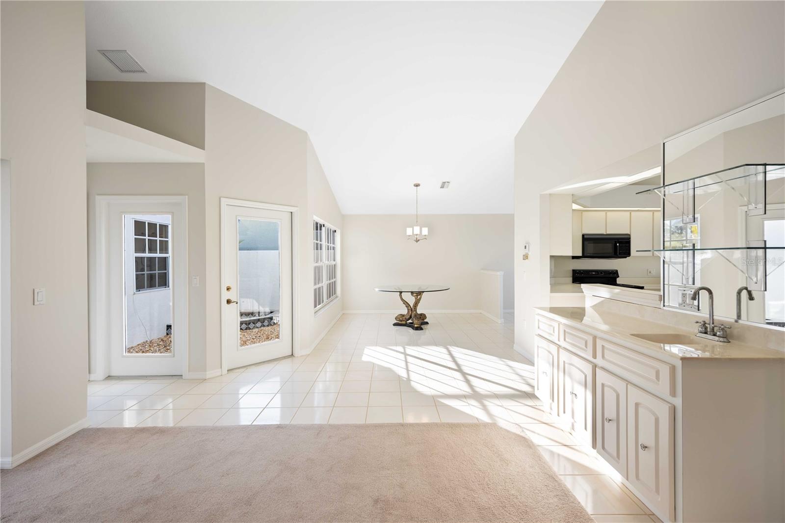 CAPE HAZE WINDWARD - Residential