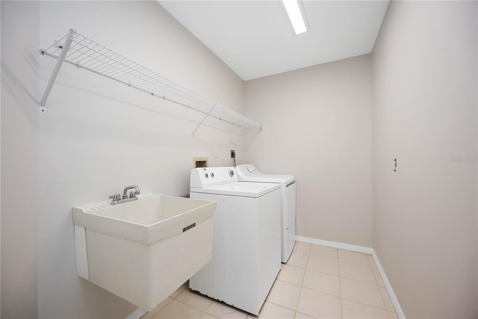 CAPE HAZE WINDWARD - Residential