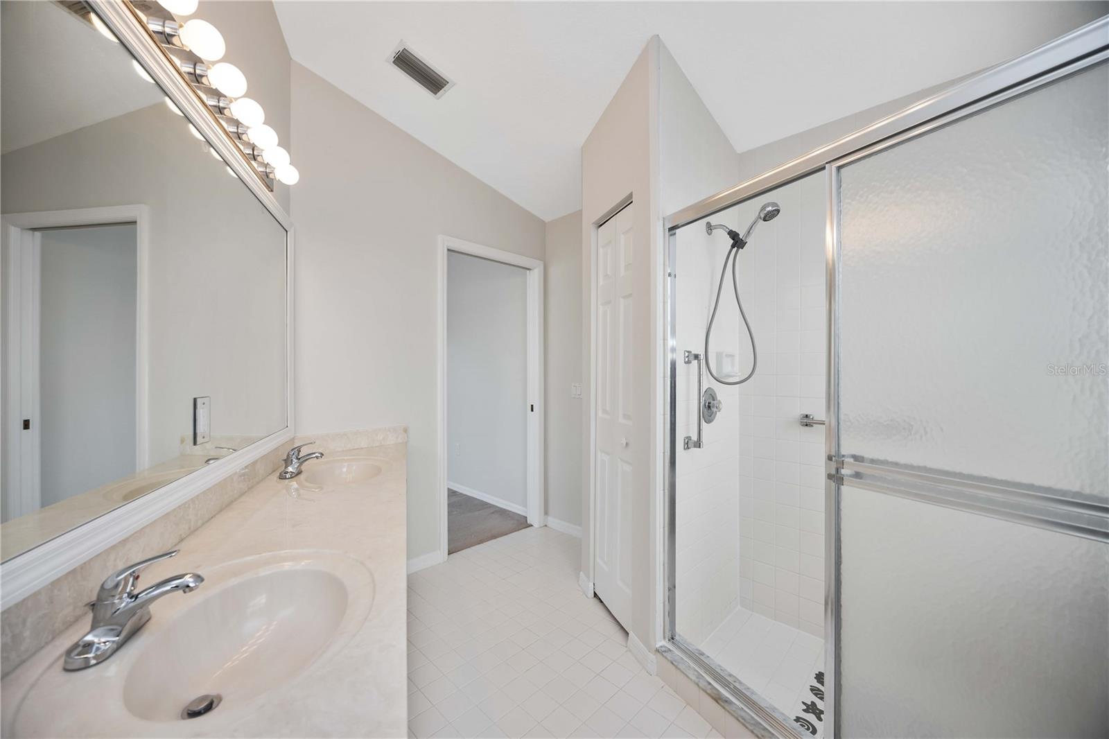 CAPE HAZE WINDWARD - Residential